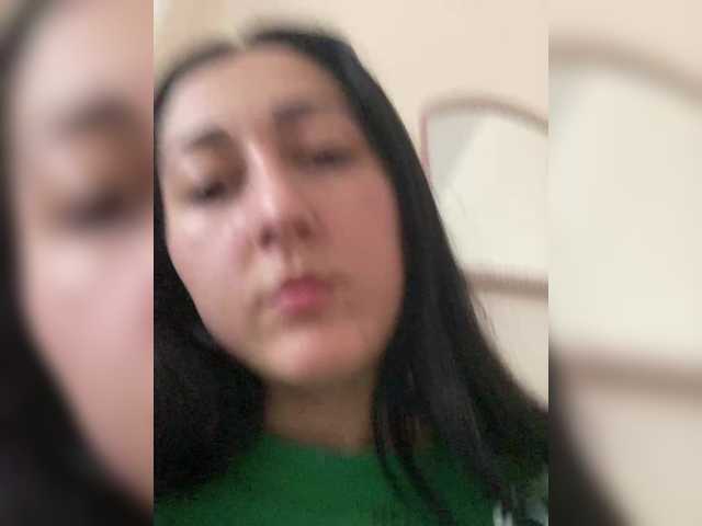 MiaTorres's BongaCams show and profile