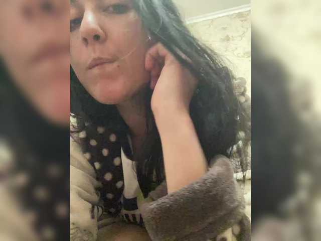 MiaTorres's BongaCams show and profile