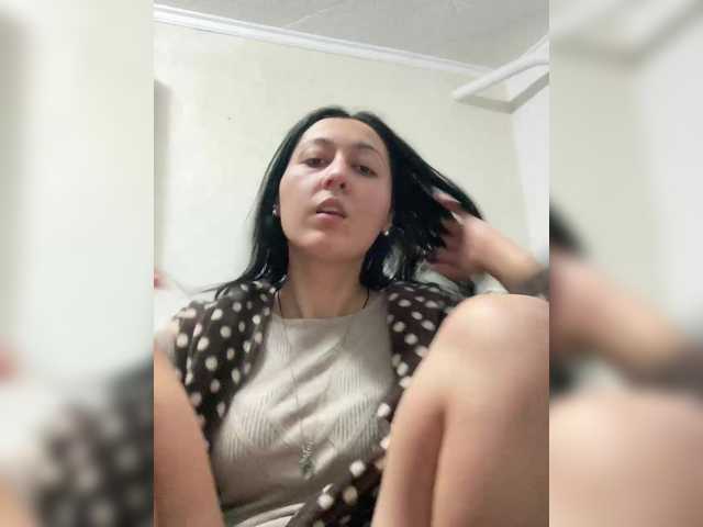 MiaTorres's BongaCams show and profile