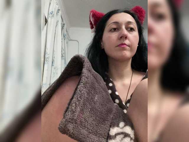 MiaTorres — Hello guys! Thanks for a tokens, I am very kind girl I want lovens for you