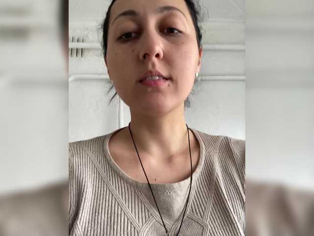 MiaTorres's BongaCams show and profile