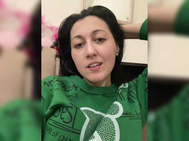 MiaTorres's BongaCams show and profile