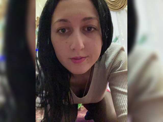 MiaTorres's BongaCams show and profile