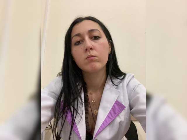 MiaTorres's BongaCams show and profile