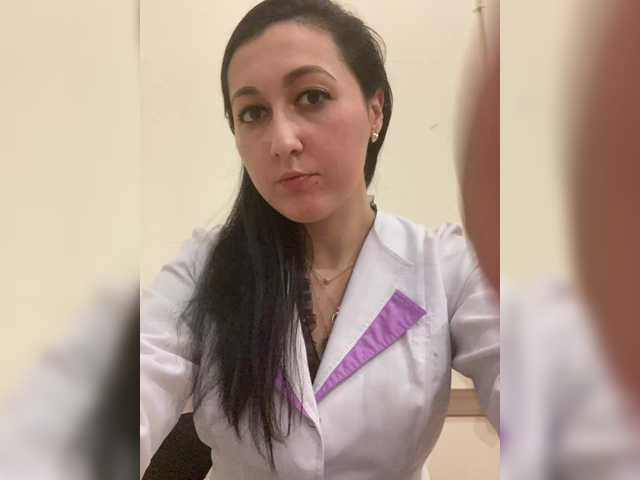 MiaTorres's BongaCams show and profile