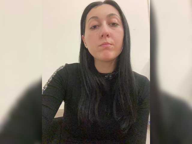 MiaTorres's BongaCams show and profile