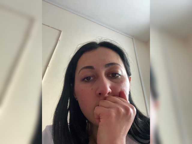 BongaCams MiaTorres is Freechat MiaTorres — Hello guys! Thanks for a tokens, I am very kind girl I want lovens for you