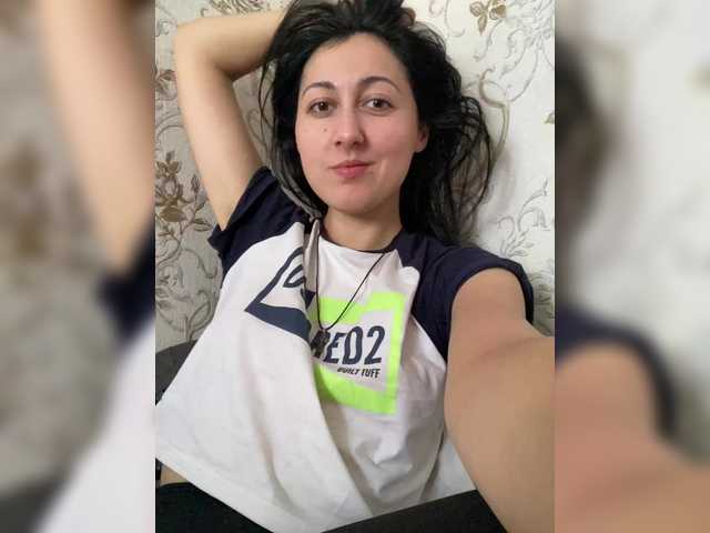 MiaTorres's BongaCams show and profile