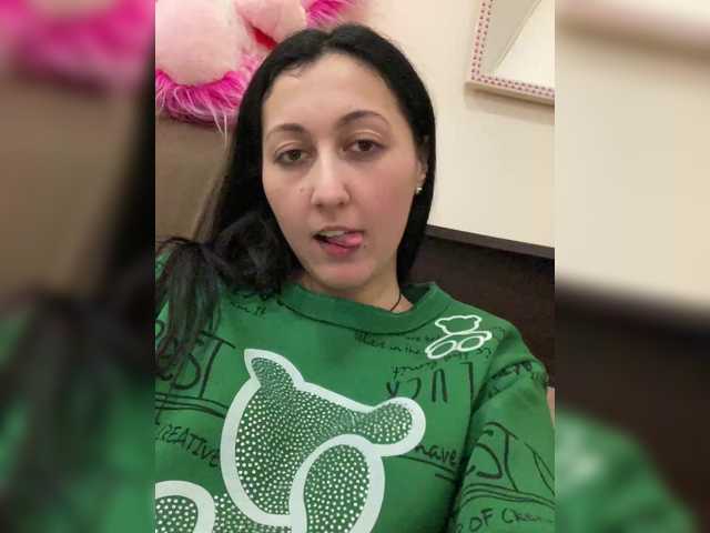 MiaTorres's BongaCams show and profile