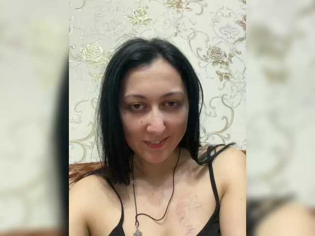 MiaTorres's BongaCams show and profile