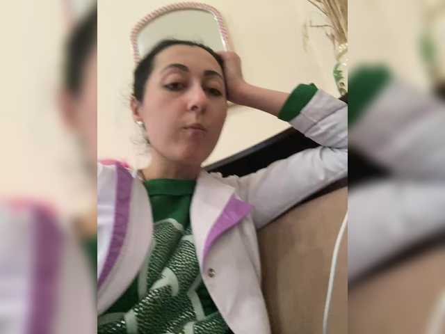 MiaTorres's BongaCams show and profile