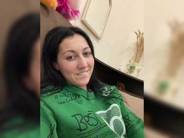 MiaTorres's BongaCams show and profile