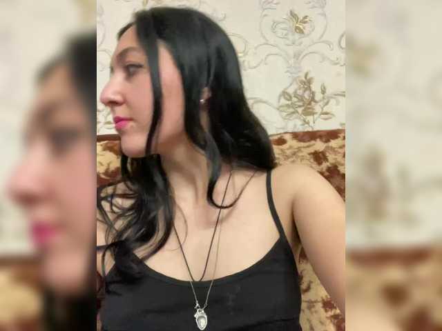 MiaTorres's BongaCams show and profile