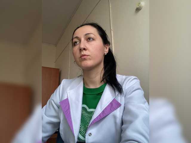 MiaTorres's BongaCams show and profile