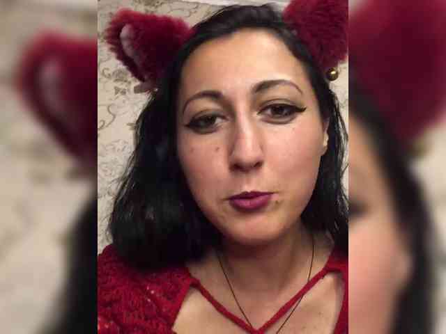 LoveKaTi webcam