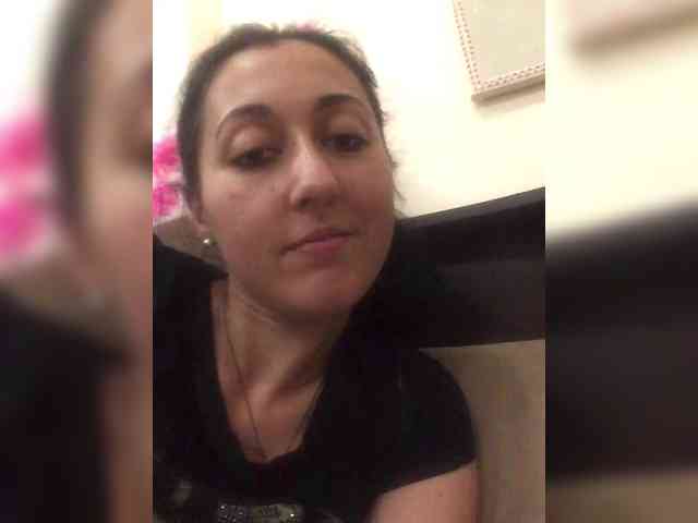 LoveKaTi webcam