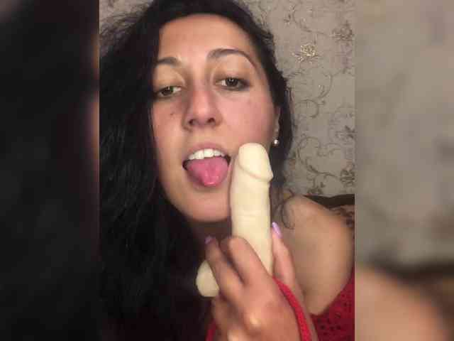LoveKaTi webcam