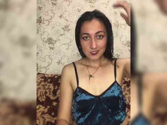 LoveKaTi webcam