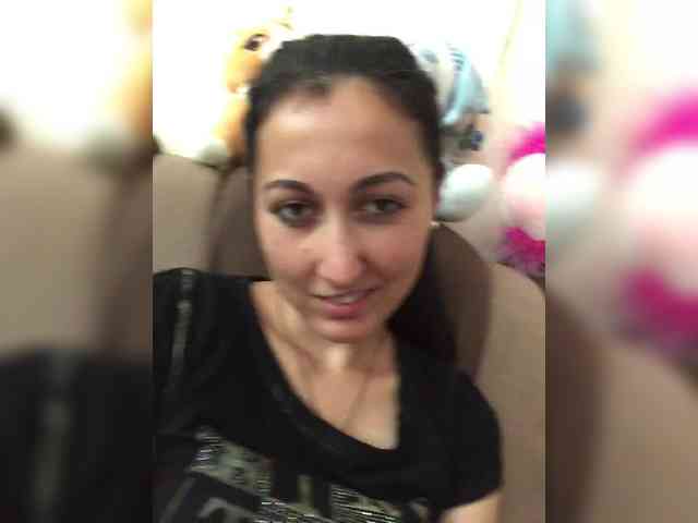LoveKaTi webcam