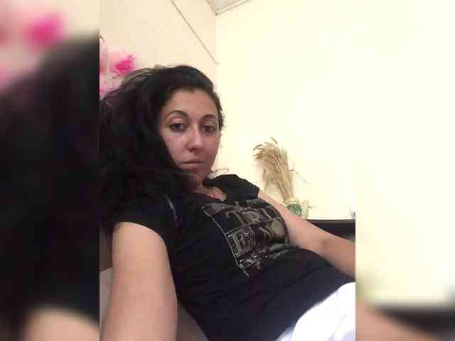 LoveKaTi webcam