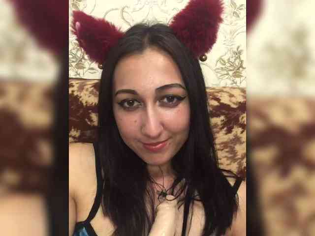 LoveKaTi webcam