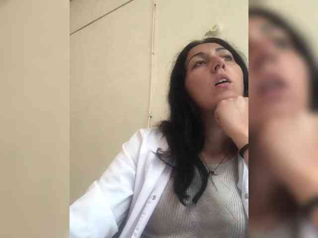 LoveKaTi webcam