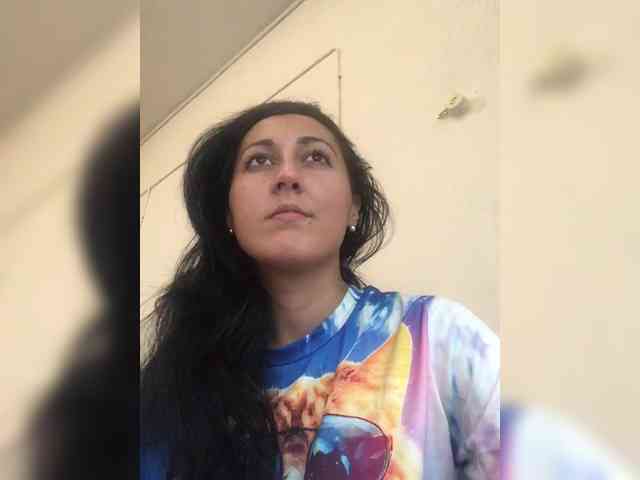 LoveKaTi webcam