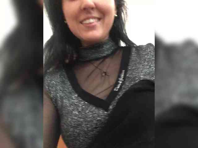LoveKaTi webcam