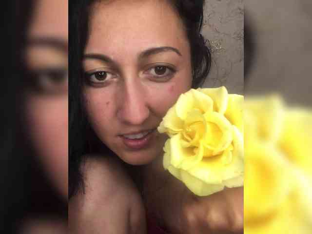 LoveKaTi webcam