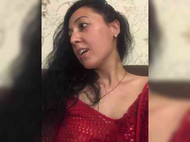 LoveKaTi webcam