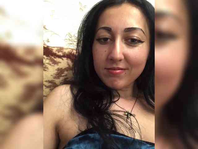 LoveKaTi webcam