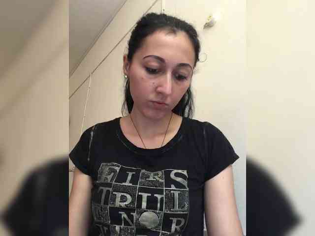 LoveKaTi webcam