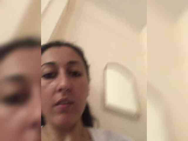 LoveKaTi webcam