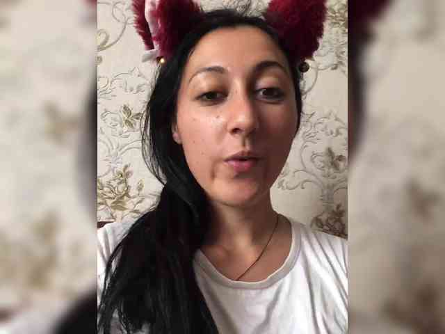 LoveKaTi webcam