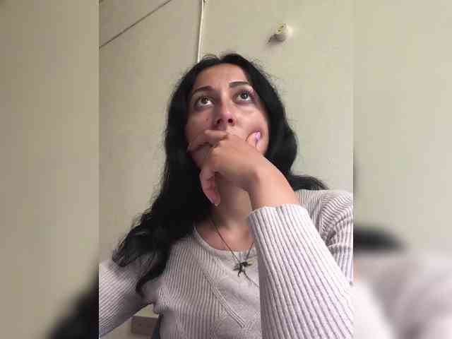 LoveKaTi webcam