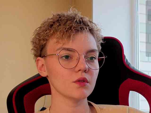 Krisfff webcam