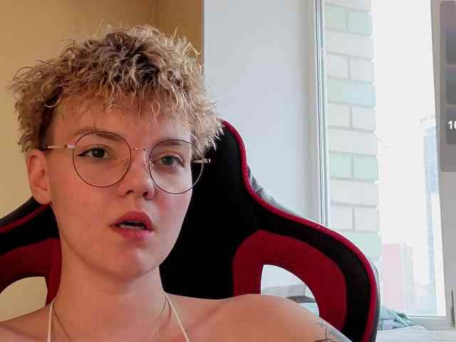 Krisfff webcam