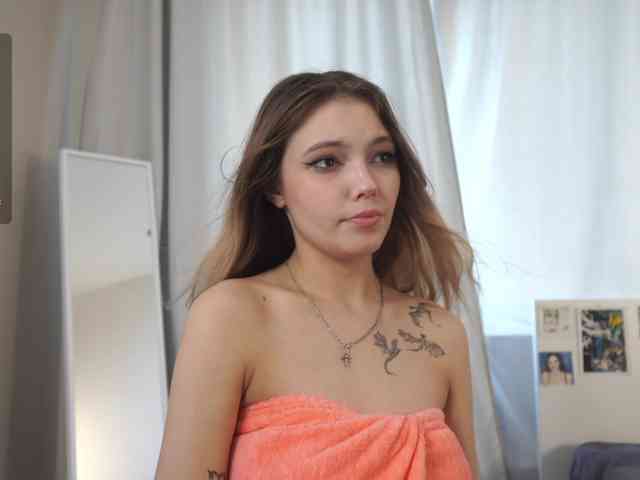 norakisses webcam