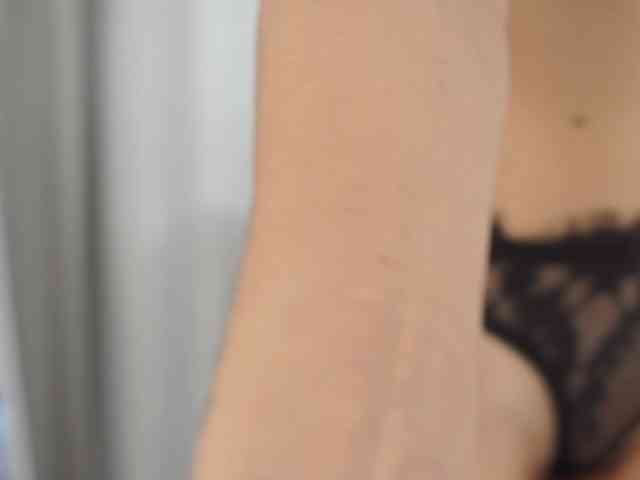 norakisses webcam