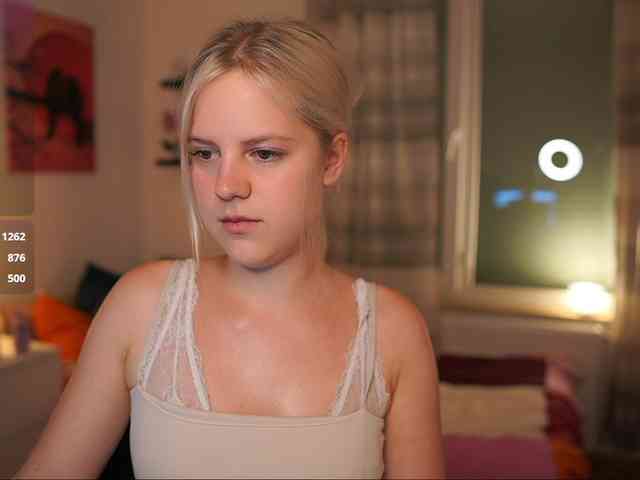 merrilyn webcam