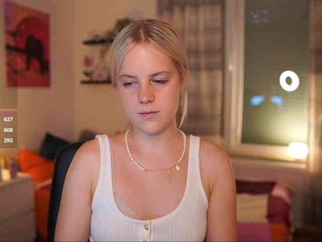 merrilyn webcam
