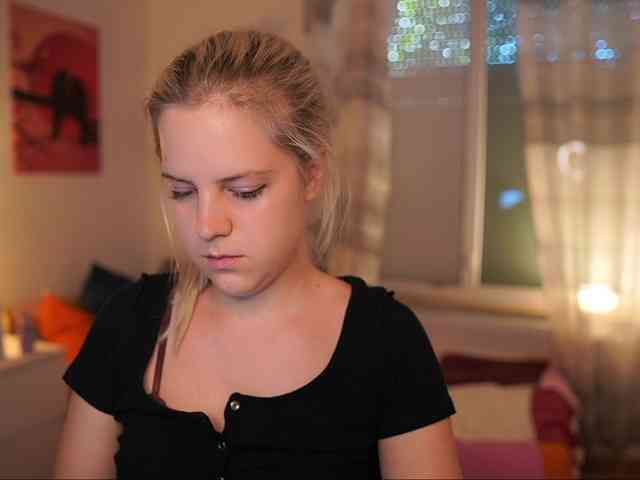 merrilyn webcam