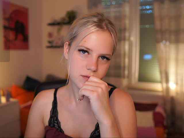 merrilyn webcam