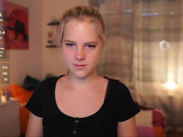 merrilyn webcam
