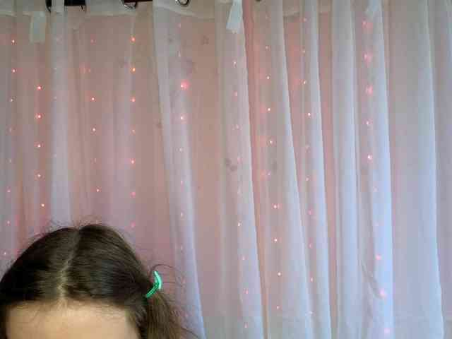 sweetjulia2813 webcam