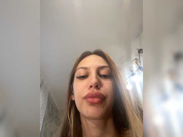 Malvina81 from BongaCams is Freechat