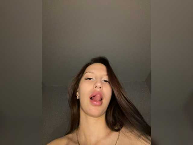 Malvina81's BongaCams show and profile