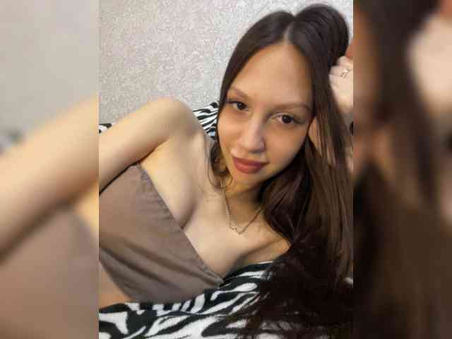 Malvinka2229 webcam