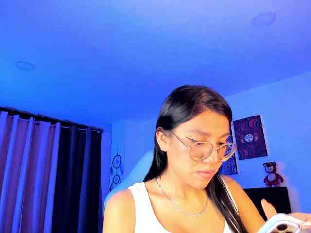 Violetbunny webcam