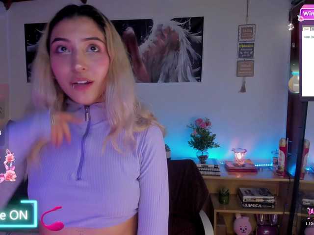 CuteWee420 live cam profile